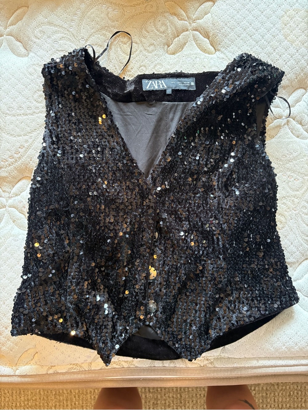 ZARA Black Sequin V-Neck Sleeveless Crop Top